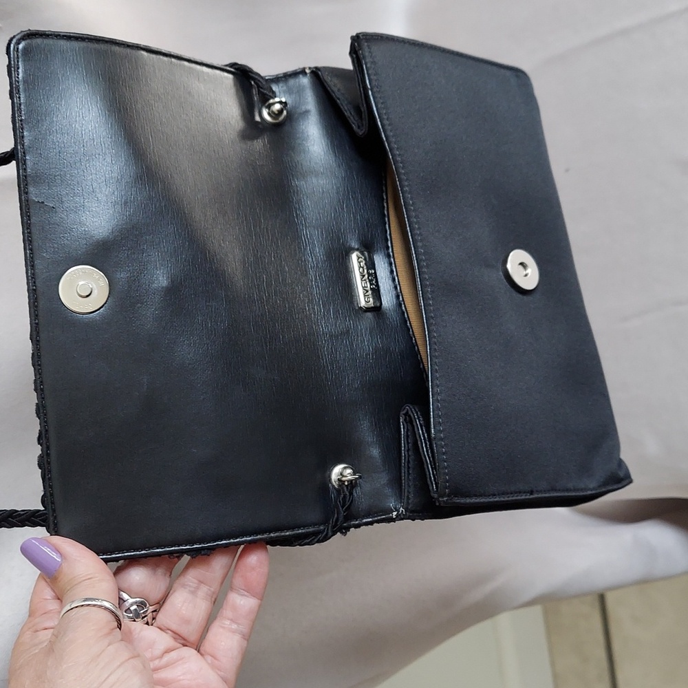 Givenchy Paris Bag, Black Evening Clutch, Silver Bow Accent, Snap Close, Vintage - Picture 9 of 11